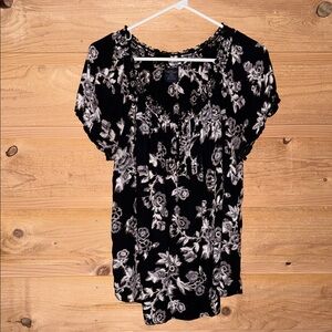 Floral Black and White Women's Top